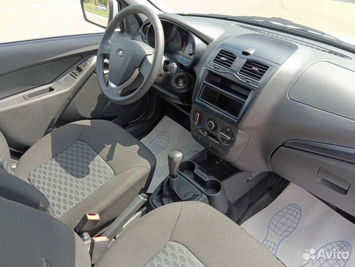 LADA Granta 1.6 МТ, 2023