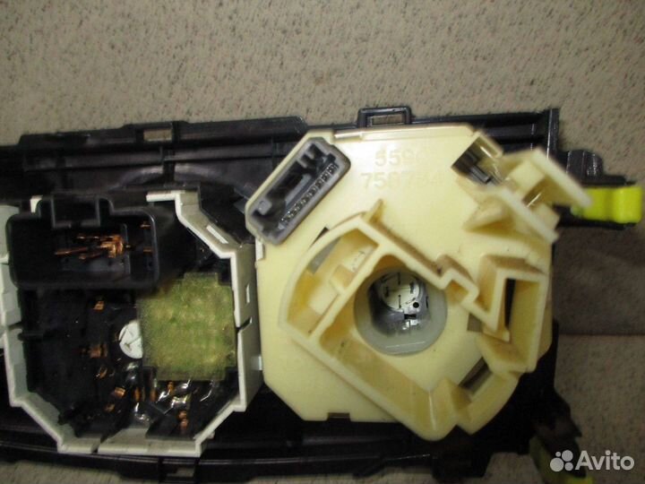 Блок управления отопителем Toyota Corolla (E150)