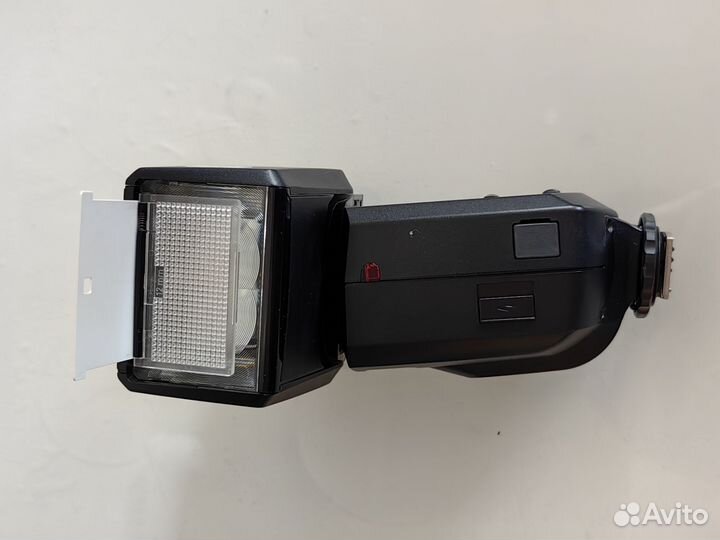 Вспышка Metz для фотоаппарата Canon