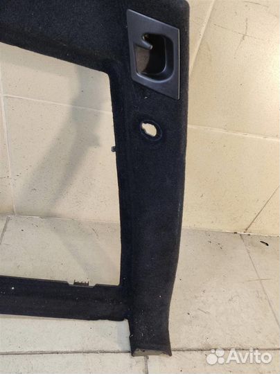 Обшивка багажника правая Mercedes Benz ML W164 20