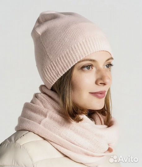 Шапка вязанная женская