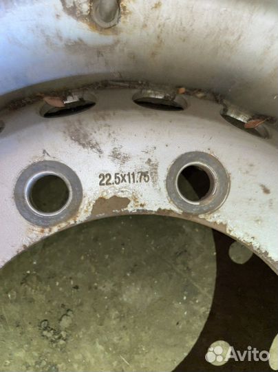Диски безкамерные на камаз