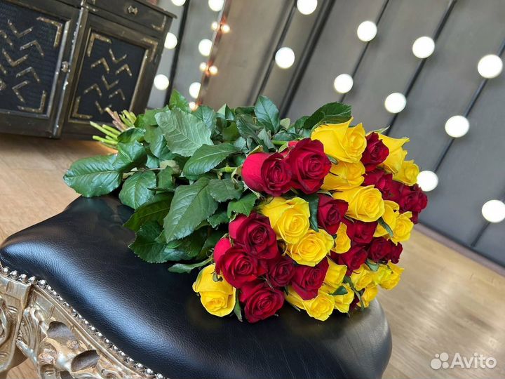 Розы голландские с доставкой 31 шт