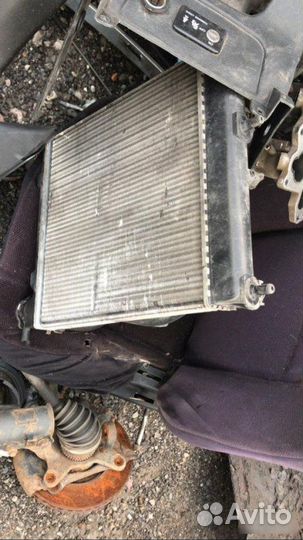 Радиатор охлаждения Hyundai Accent