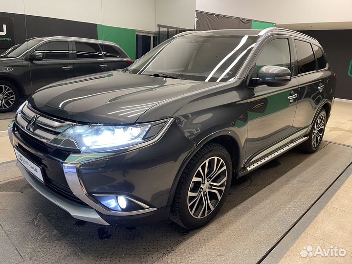 Mitsubishi Outlander 2.4 CVT, 2015, 168 045 км
