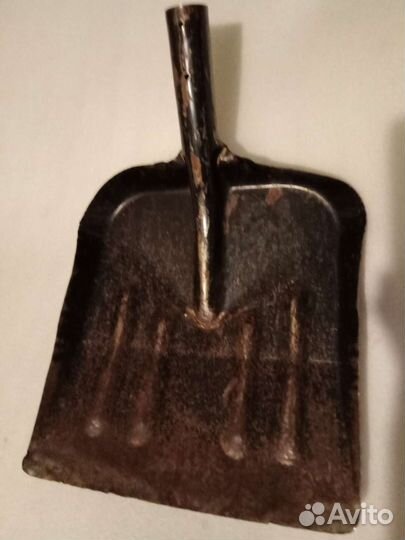 Лопаты без черенков