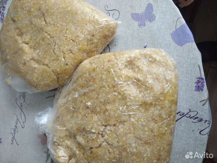 Очищенный, переработан и замороженный чеснок