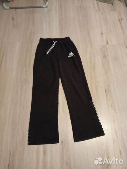 Спортивные штаны