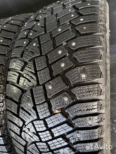 Continental IceContact 2 215/45 R18