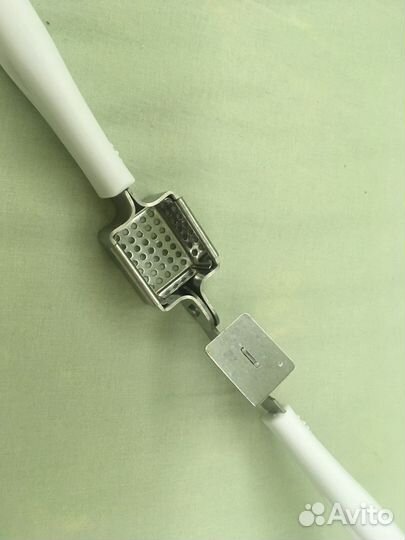 Чеснокодавка