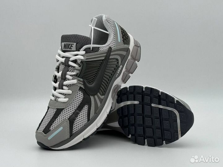 Кроссовки Nike Air Zoom Vomero 5