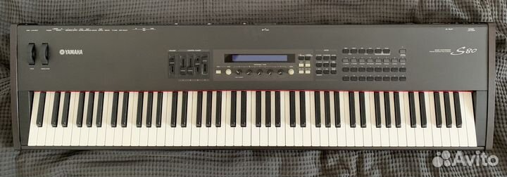 Синтезатор yamaha s80