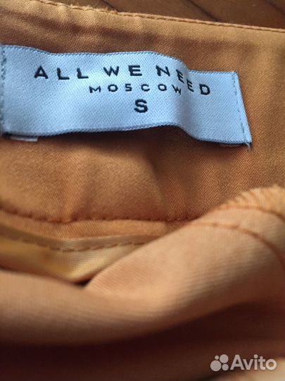 Новый брючный костюм женский 40-42 ALL WE NED