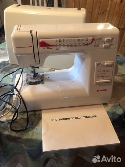 Швейная машина Janome