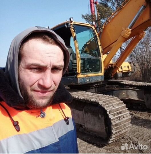 Машинист экскаватора, водитель погрузчика.C,D,E