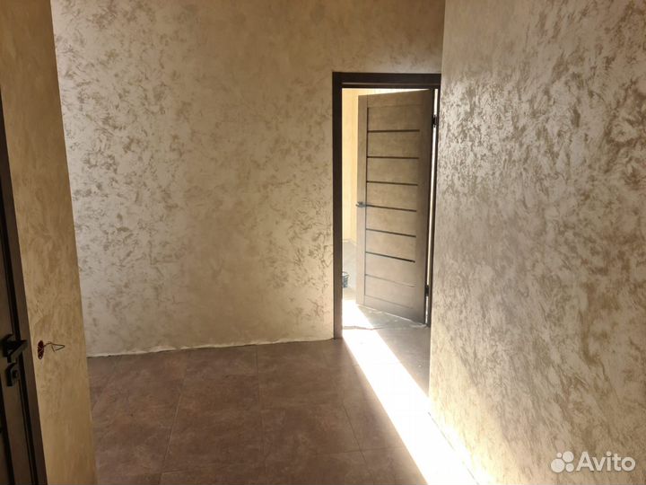 Прораб с бригадой