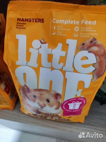 Корм для Хомяков, 900гр, новый и наполнитель 4 кг