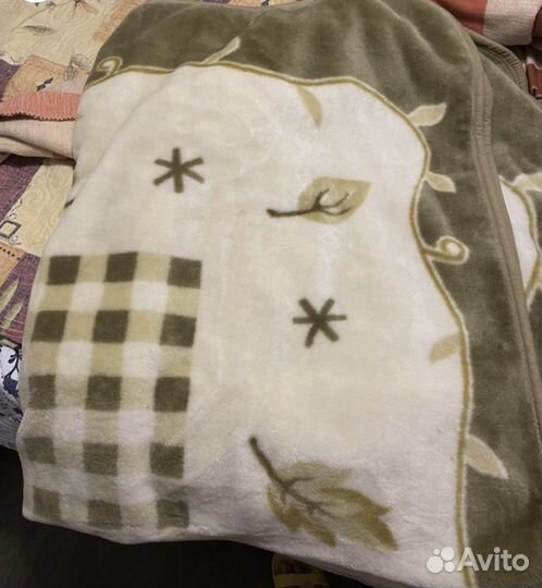 Плед покрывало, и пледы Икеа 2 шт