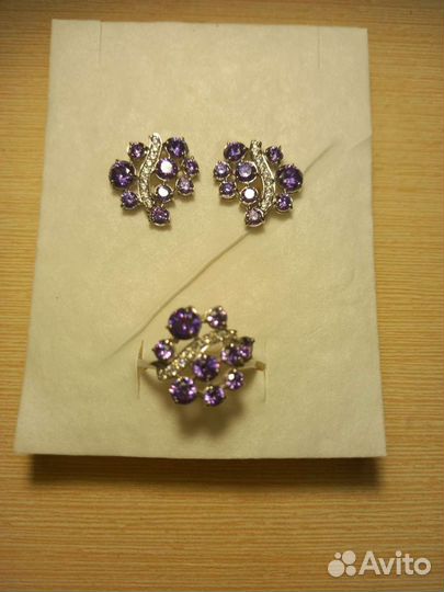 Серебряный комплект украшений