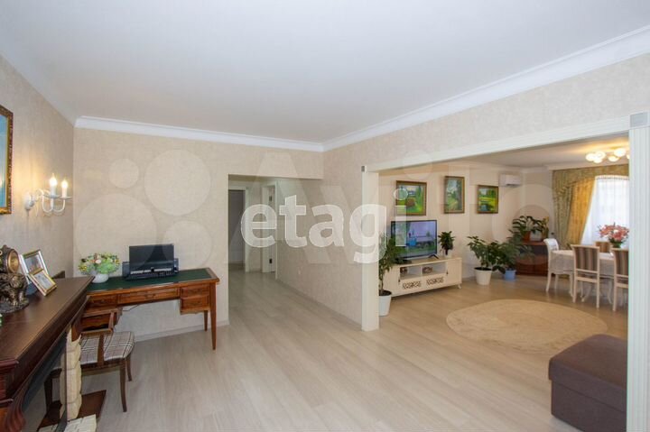 4-к. квартира, 129,4 м², 5/10 эт.