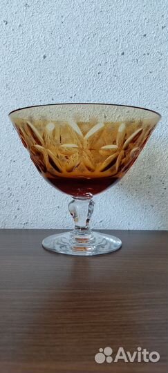 Ваза на ножке цветной хрусталь Богемия