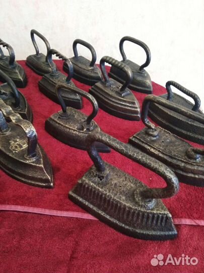 Утюги старинные чугунные, оберёг для дома