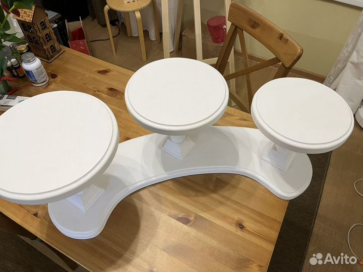 Подставка под свадебный торт