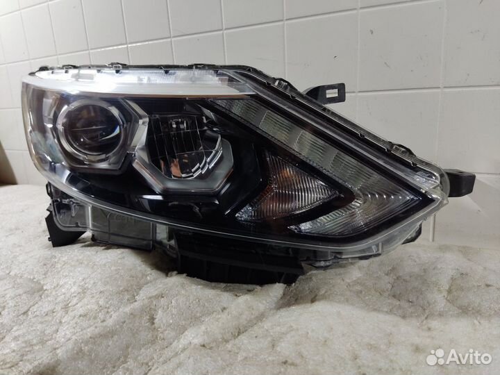 Фара led передняя правая Nissan Qashqai 2