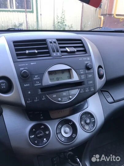 Штатная магнитола Toyota RAV 4 3 поколения