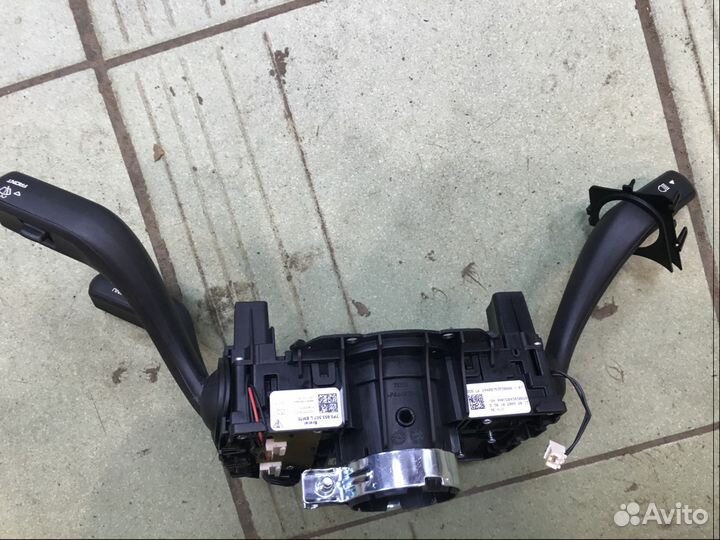 Блок подрулевых переключателей Порше Кайен