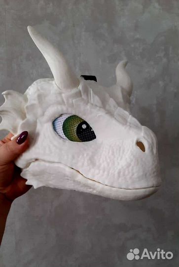 Маска раптора белая с рожками