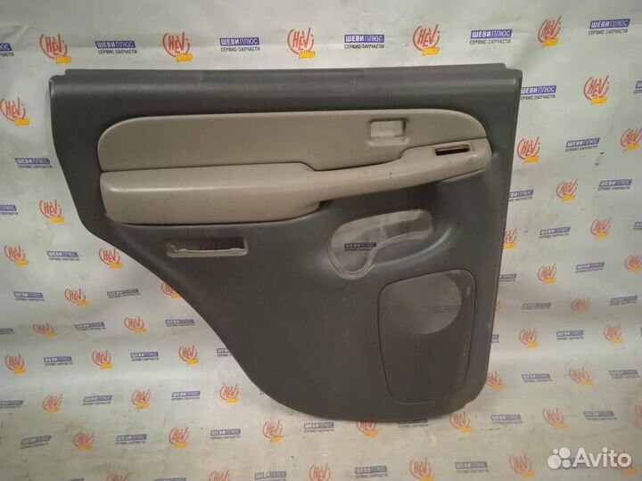 Обшивка задней левой Chevrolet Tahoe