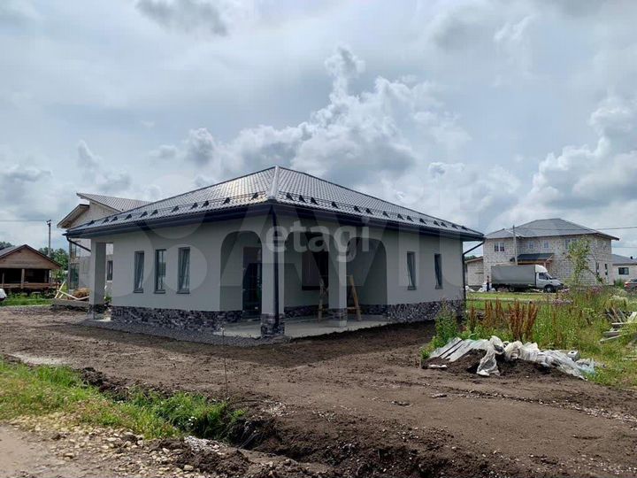 Дом 151 м² на участке 4,5 сот.