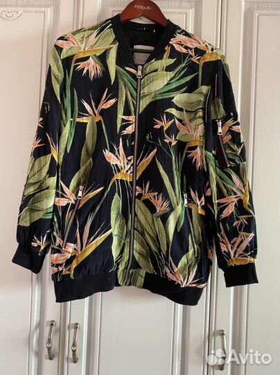 Бомбер zara