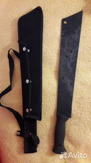 Секач (мачете) для рубки веток деревьев и кустов