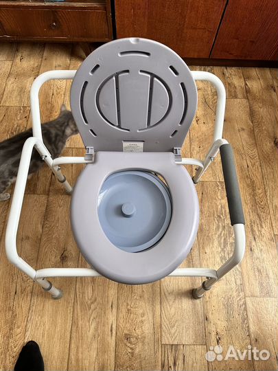 Стул туалет для пожилых и инвалидов