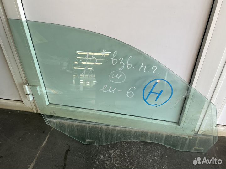 Стекло переднее правое BMW 3 серии Е90/91