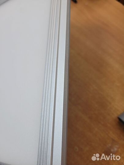 Светильник потолочный светодиодный