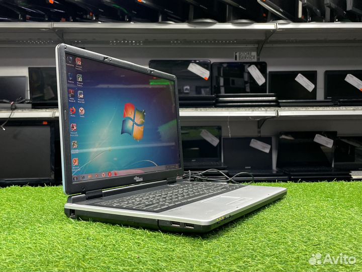 Ноутбук Fujitsu-Siemens Amilo PA1510