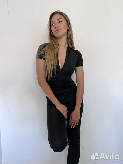 Комбинезон спортивный