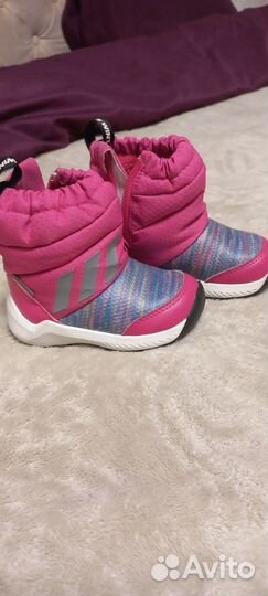 Сапожки для девочки