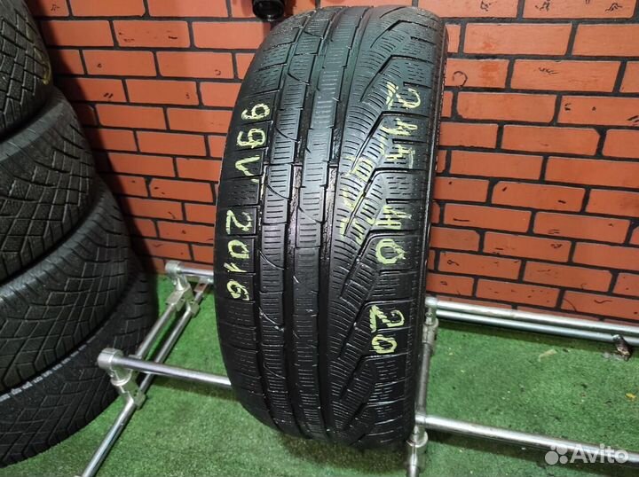 Pirelli Winter Sottozero 240 Serie II 245/40 R20 99V
