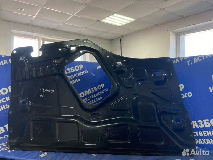 Облицовка двери. Scania P094Cb6X4Hz260