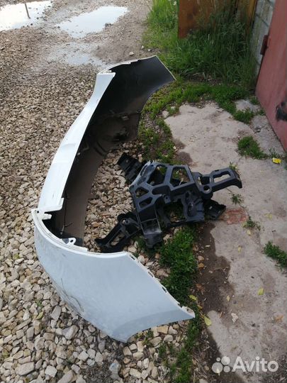 Задний бампер Рено Меган 3