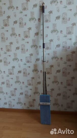 Швабра с отжимом (новая)