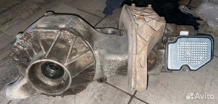 Редуктор задний Land Rover Freelander 2