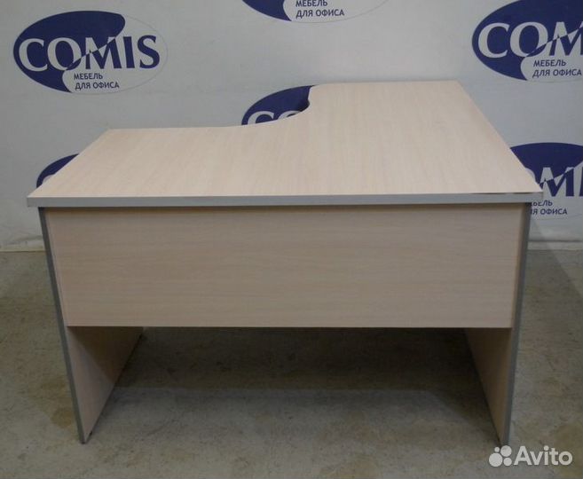 Стол офисный угловой