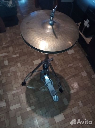Стойка Hi-Hat