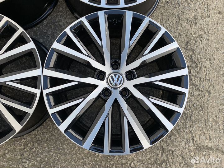 Оригинал диски Lakeville R18 Volkswagen Passat CC