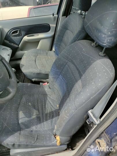 Сиденье на Renault symbol 1